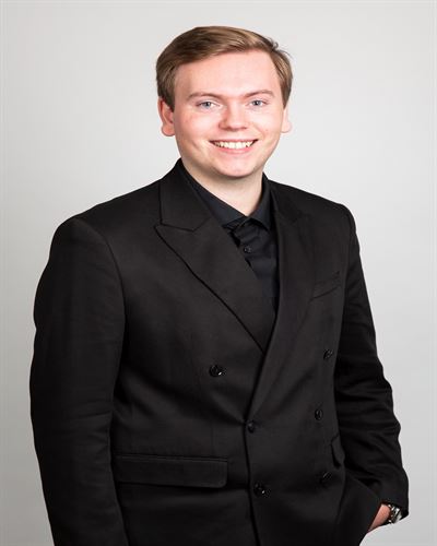 Oskar Jansson, ansvarig mäklare i Vaxholm