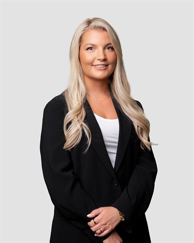 Jonna Sommarhed, mäklare i Hammarby Sjöstad/Nacka