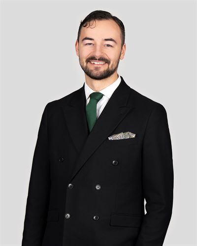 Emil Lemberg, ansvarig mäklare i Malmö Regementsgatan