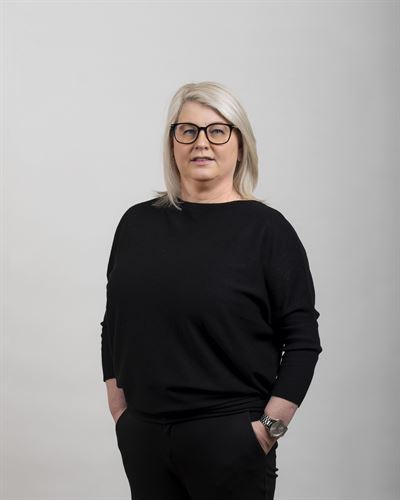 Linda Tossman, ansvarig mäklare i Lycksele