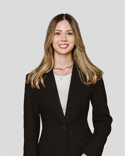 Matilda Koskinen, assisterande mäklare i Ängelholm