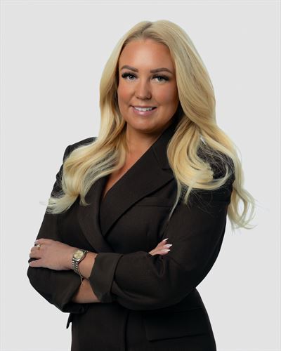 Amanda Merio, ansvarig mäklare i Solna