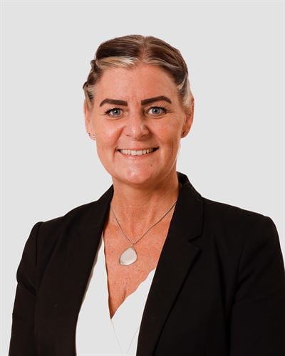 Karin Gustafsson, ansvarig mäklare i Lindesberg