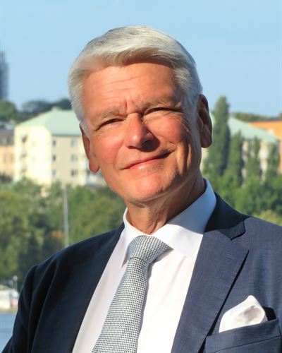 Torsten Steding, ansvarig mäklare i Liljeholmen