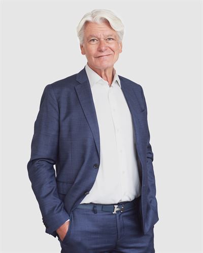 Torsten Steding, ansvarig mäklare i Liljeholmen