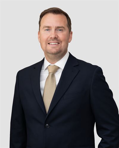 Jonas Strågefors, mäklartrainee i Uppsala & Knivsta