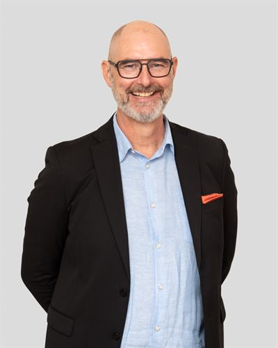 Ulf Hagdahl, ansvarig mäklare i Lerum