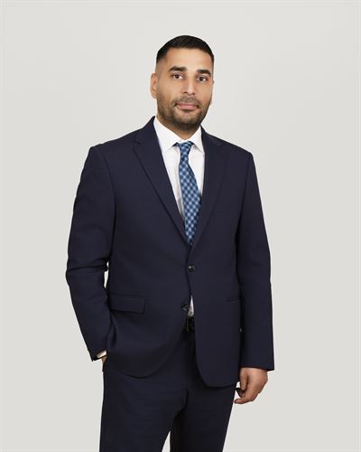 Elias Hawilo, ansvarig mäklare i Malmö Regementsgatan