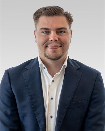 Simon Petersson, assistent i Gislaved