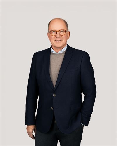 Anders Persson, assisterande mäklare i Malmö Regementsgatan