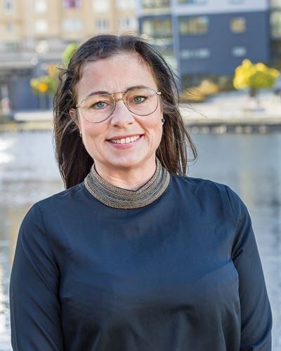 Jennifer Collins, kontaktperson i Linköping