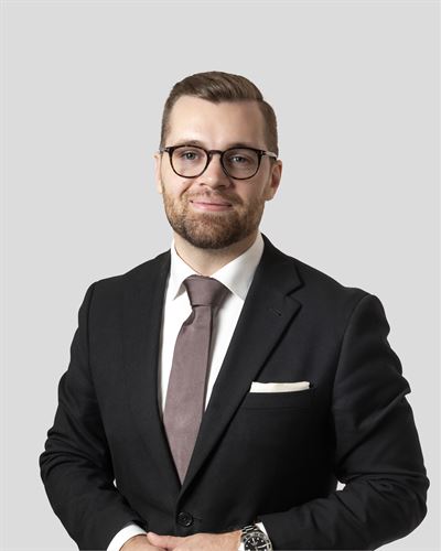 Andreas Englund, assisterande mäklare i Karlstad