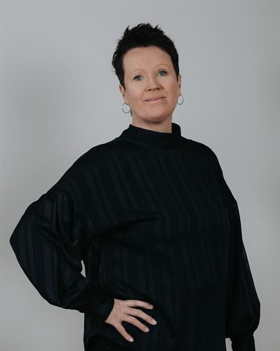 Sara Persson, fastighetsmäklarassistent i Lidköping/Vara