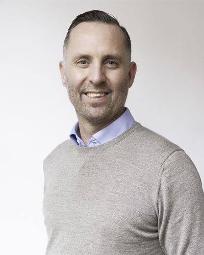 John Wahlgren, assistent i Enköping