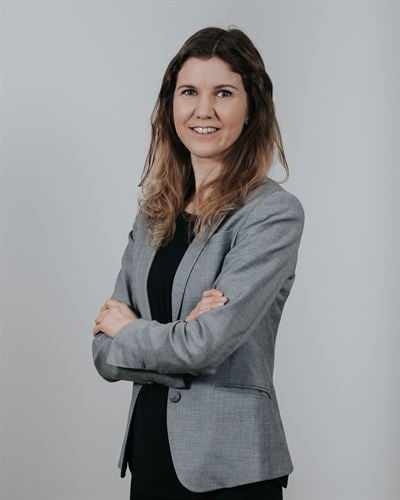 Lina Lindström, mäklare/koordinator i Lidköping/Vara