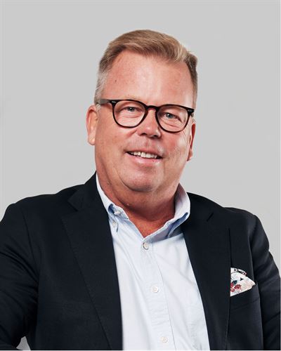 Kenneth Parkegren, mäklare i Västerås