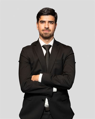 Yamin Souayeh, ansvarig mäklare i Borås