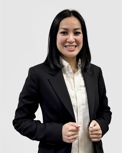 Lena Nguyen, ansvarig mäklare i Göteborg Väster