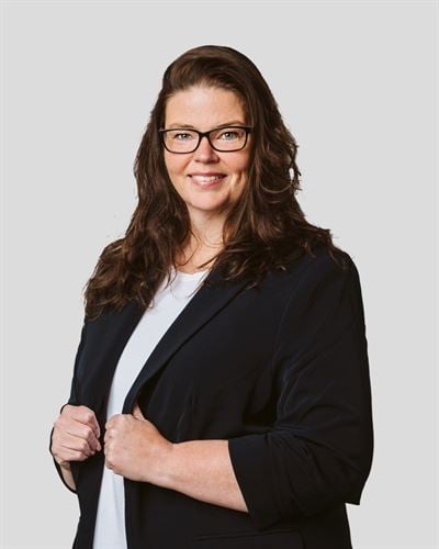 Annika Lindblom, mäklarassistent / kontorsansvarig i Ängelholm & Bjäre