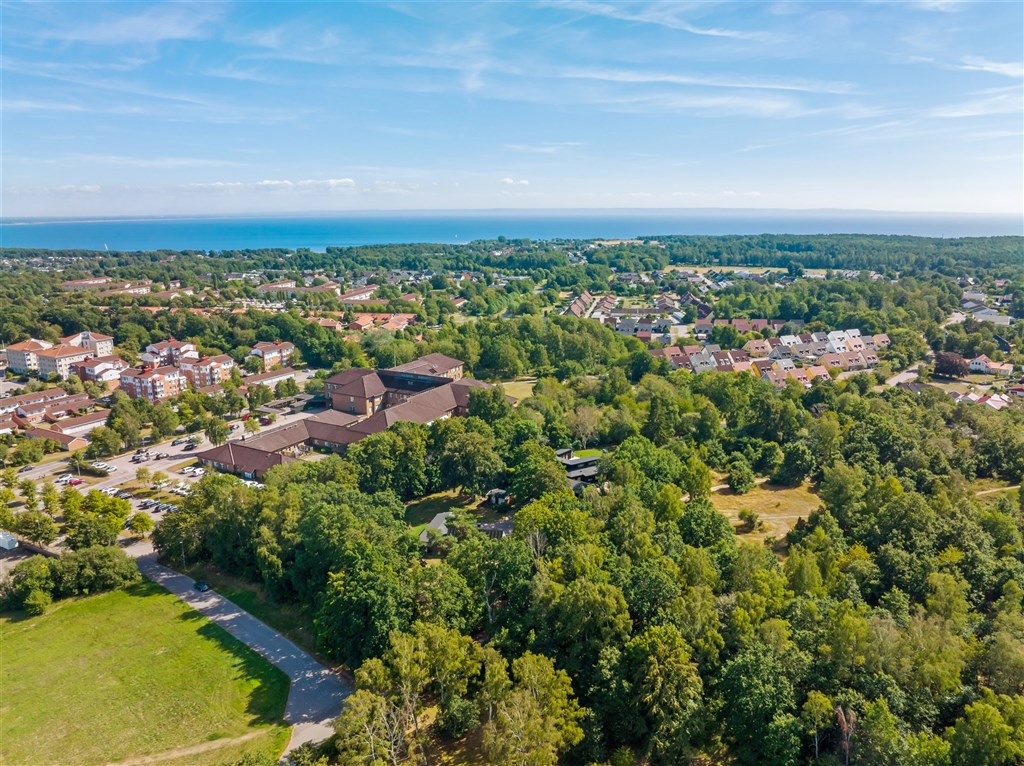 Mellan hav och stan på Bäckagård  i halmstad