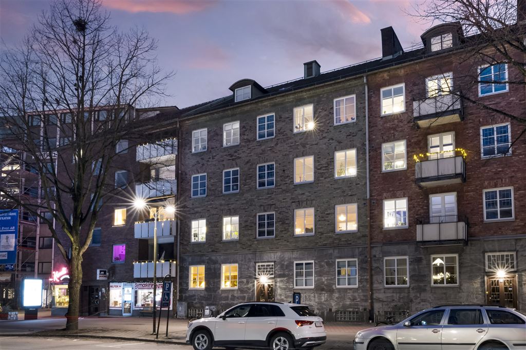 Mäklaruhset Halmstad