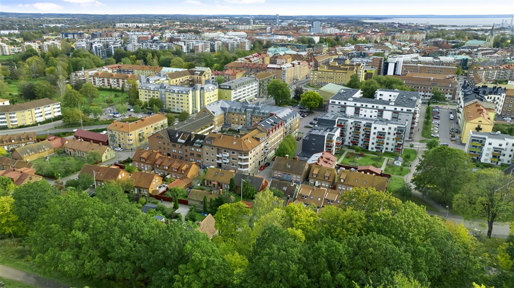 Mäklaruhset Halmstad