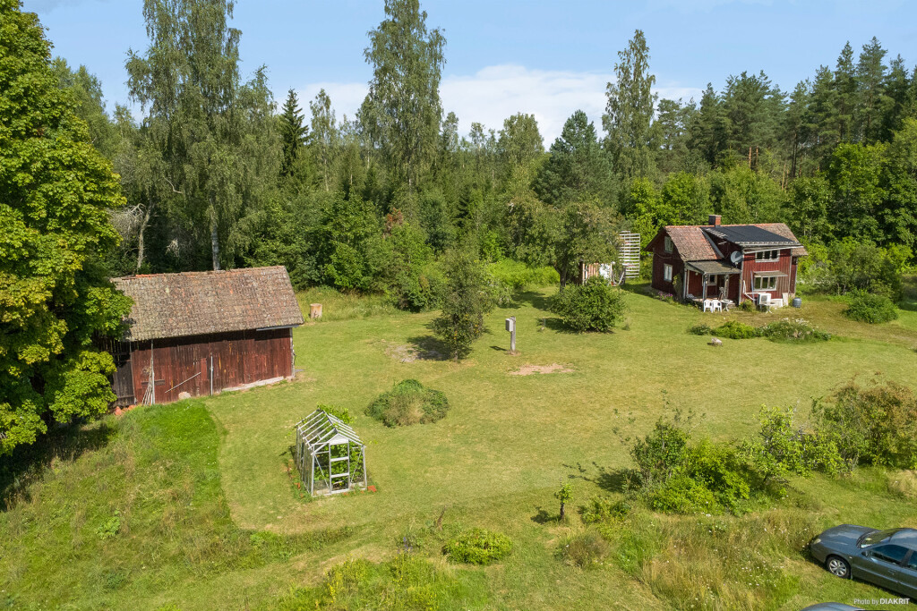 Skärmarboda Enbo 209, Nora